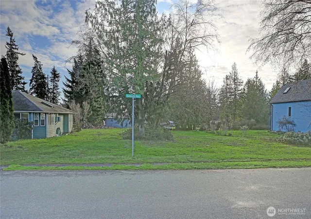 Photo 1 of Land for sale at 127 W Admirality Way, Camano Island, WA 98282 | MLS# NWM2464373 | Listing updated on 2026-09-17