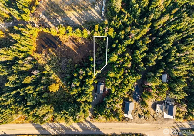 Photo 3 of Land for sale at 63 Snoqualmie Village Dr, Hyak, WA 98068 | MLS# NWM2464466 | Listing updated on 2026-09-17