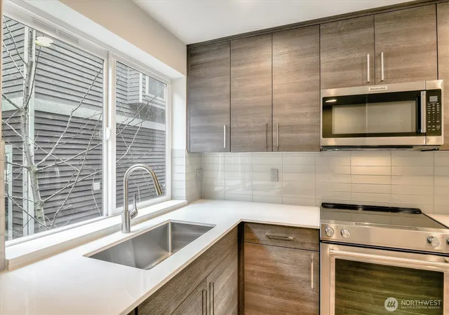 Photo 3 of Townhouse for sale at 1919 24th Avenue S #D, Seattle, WA 98144 | MLS# NWM2464567 | Listing updated on 2026-09-27