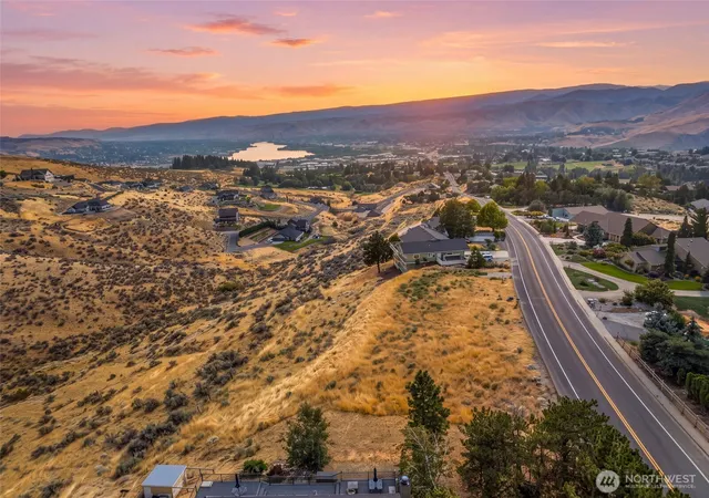 Land for sale at 3979 Burch Mountain Rd, Wenatchee, WA 98801 | MLS# NWM2464575
