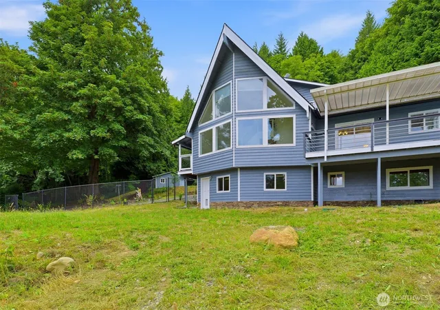 Photo 2 of Single family home for sale at 200 N Schaufler Ln, Lilliwaup, WA 98555 | MLS# NWM2464943 | Listing updated on 2026-09-29
