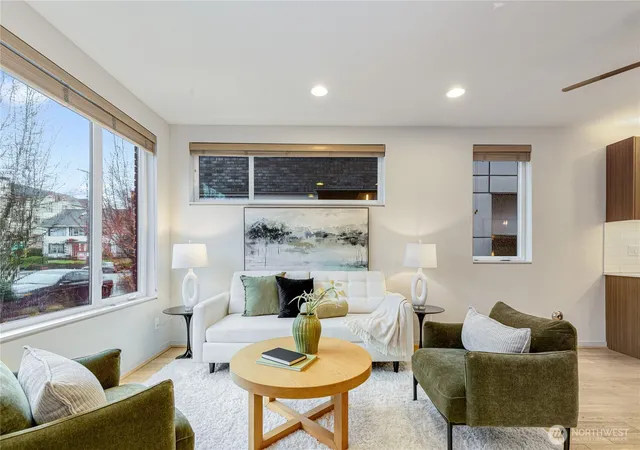 Photo 4 of Townhouse for sale at 4272 SW Bradford St, Seattle, WA 98116 | MLS# NWM2465110 | Listing updated on 2026-09-17