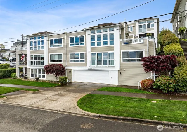 Photo 3 of Condo for sale at 3016 N Carr St #A202, Tacoma, WA 98403 | MLS# NWM2465492 | Listing updated on 2026-10-01