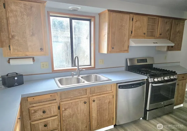 Photo 4 of Manufactured home for sale at 17114 153rd Avenue SE #34, Yelm, WA 98597 | MLS# NWM2465750 | Listing updated on 2026-09-17