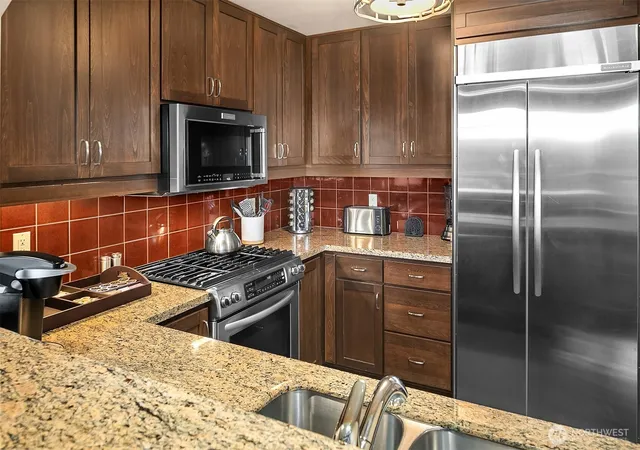 Photo 4 of Condo for sale at 3600 Suncadia Trl #5037, Cle Elum, WA 98922 | MLS# NWM2465798 | Listing updated on 2026-09-17