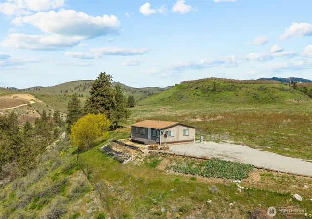 Manufactured home for sale at 565 Boyd Loop Rd, Manson, WA 98831 | MLS# NWM2465825