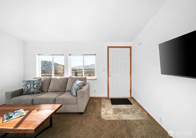 Photo 2 of Manufactured home for sale at 565 Boyd Loop Rd, Manson, WA 98831 | MLS# NWM2465825 | Listing updated on 2026-09-17
