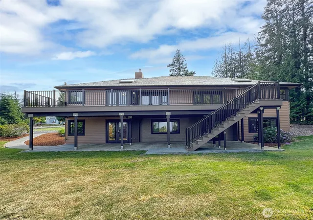 Photo 4 of Single family home for sale at 412 Doe Run Rd, Sequim, WA 98382 | MLS# NWM2466215 | Listing updated on 2026-10-01