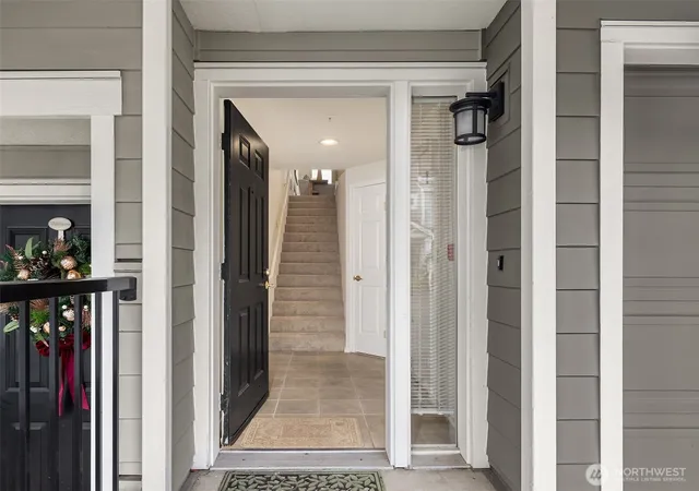 Photo 3 of Townhouse for sale at 16125 Juanita Woodinville Way Ne #414, Bothell, WA 98011 | MLS# NWM2466398 | Listing updated on 2026-09-17
