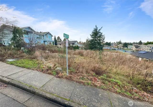 Photo 3 of Land for sale at 1810 Kansas Ave, Anacortes, WA 98221 | MLS# NWM2466489 | Listing updated on 2026-09-17