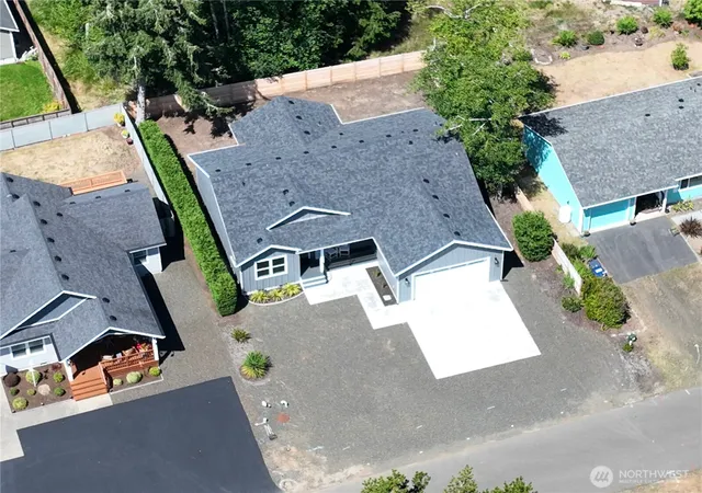 Photo 3 of Single family home for sale at 259 Olympic View Ave Ne, Ocean Shores, WA 98569 | MLS# NWM2466567 | Listing updated on 2026-09-30
