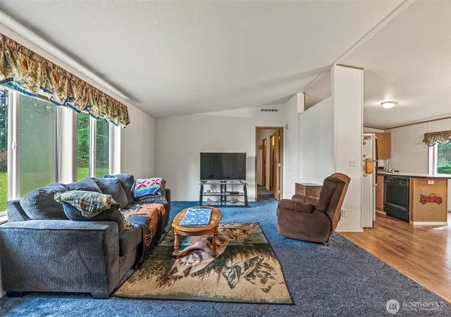 Photo 3 of Manufactured home for sale at 1337 S Silverlake Rd, Castle Rock, WA 98611 | MLS# NWM2466780 | Listing updated on 2026-09-30