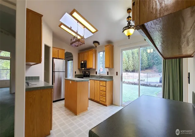 Photo 4 of Manufactured home for sale at 773 Lucas Crk Rd, Chehalis, WA 98532 | MLS# NWM2466874 | Listing updated on 2026-09-17