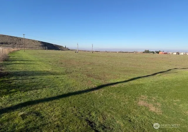 Photo 1 of Land for sale at 0 Prunedale Rd, Milton Freewater, OR 97862 | MLS# NWM2466933 | Listing updated on 2026-09-17