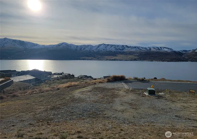 Photo 3 of Land for sale at 172 Easton Way, Chelan, WA 98816 | MLS# NWM2467050 | Listing updated on 2026-09-17
