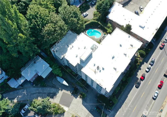 Photo 4 of Condo for sale at 2200 Alki Ave SW #103, Seattle, WA 98116 | MLS# NWM2467051 | Listing updated on 2026-09-17