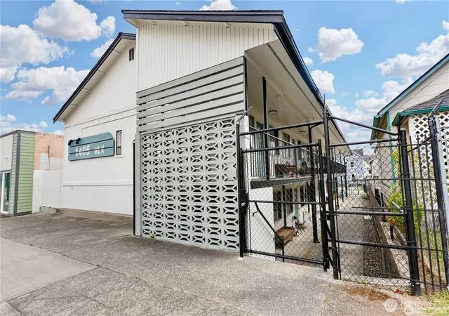 Multi family home for sale at 1405 Martin Luther King Jr Way, Tacoma, WA 98405 | MLS# NWM2467071