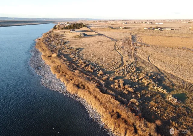 Photo 1 of Land for sale at 0 Lot 2 Stonecrest Rd Ne, Moses Lake, WA 98837 | MLS# NWM2467088 | Listing updated on 2026-09-17