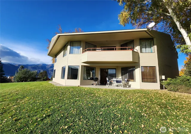 Photo 3 of Single family home for sale at 1 Lodge 614 J, Manson, WA 98831 | MLS# NWM2467298 | Listing updated on 2026-09-17
