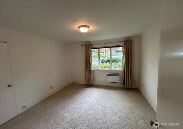 Photo 3 of Condo for sale at 4717 Terrace Dr Ne #4717, Seattle, WA 98105 | MLS# NWM2467481 | Listing updated on 2026-09-29