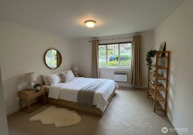 Photo 4 of Condo for sale at 4717 Terrace Dr NE #4717, Seattle, WA 98105 | MLS# NWM2467481 | Listing updated on 2026-09-29