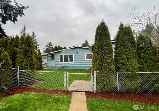 Manufactured home for sale at 3501 Auburn Way S #37, Auburn, WA 98092 | MLS# NWM2467670
