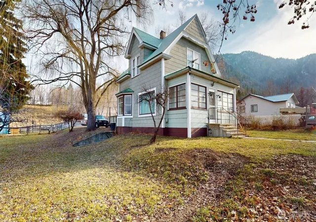 Photo 1 of Single family home for sale at 10 Bighorn Dr, Loomis, WA 98827 | MLS# NWM2467921 | Listing updated on 2026-09-17
