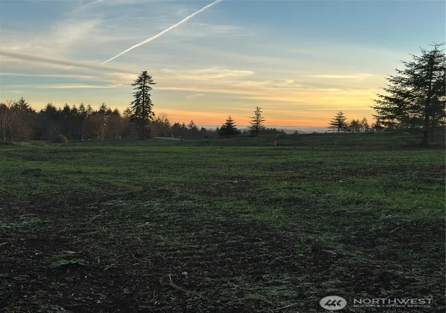 Photo 2 of Land for sale at 224 Suncrest Dr, Castle Rock, WA 98611 | MLS# NWM2468040 | Listing updated on 2026-09-17