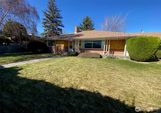 Photo 1 of Single family home for sale at 324 Mocliff Rd, Ephrata, WA 98823 | MLS# NWM2468062 | Listing updated on 2026-09-17