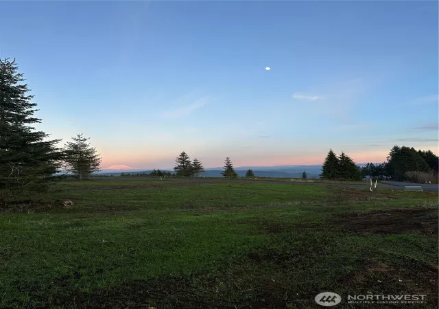 Photo 4 of Land for sale at 232 Suncrest Dr, Castle Rock, WA 98611 | MLS# NWM2468127 | Listing updated on 2026-09-17