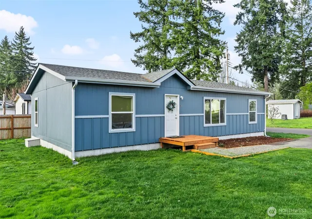 Photo 2 of Manufactured home for sale at 6748 Fir Tree Rd Se #15, Olympia, WA 98513 | MLS# NWM2468284 | Listing updated on 2026-09-18