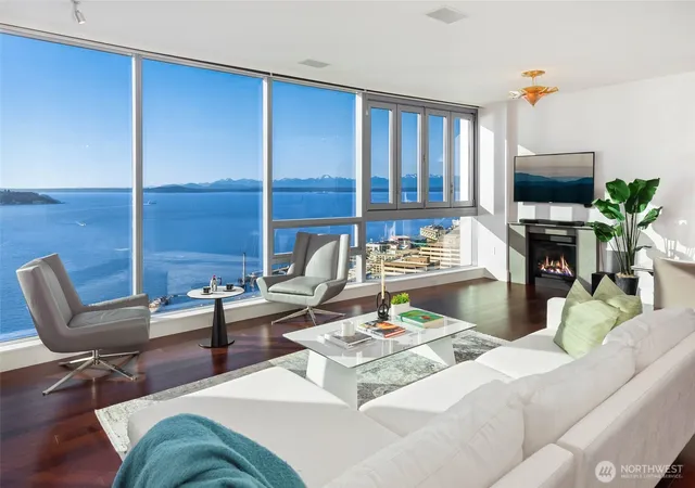Photo 1 of Condo for sale at 1521 2nd Avenue #2004, Seattle, WA 98101 | MLS# NWM2468351 | Listing updated on 2026-09-17