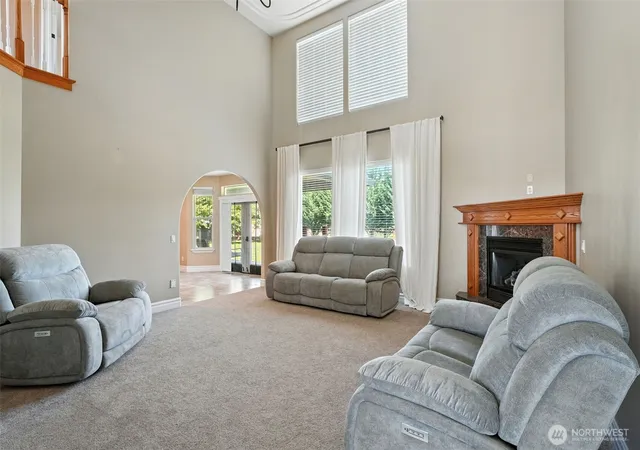 Photo 3 of Single family home for sale at 6795 NE D8 Rd, Moses Lake, WA 98837 | MLS# NWM2468668 | Listing updated on 2026-09-17