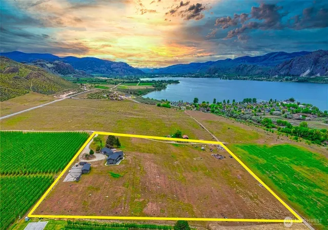 Photo 3 of Single family home for sale at 323 A Eastlake Rd, Oroville, WA 98844 | MLS# NWM2468687 | Listing updated on 2026-09-30