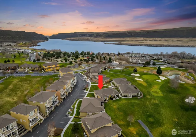 Photo 4 of Single family home for sale at 9270 Canyon Dr NW #C16, Quincy, WA 98848 | MLS# NWM2469081 | Listing updated on 2026-09-26