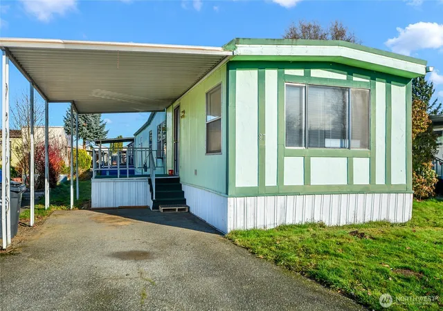 Photo 1 of Manufactured home for sale at 16600 25th Avenue Ne #87, Marysville, WA 98271 | MLS# NWM2469508 | Listing updated on 2026-09-24