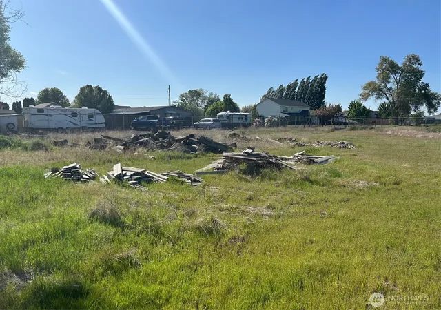 Photo 4 of Land for sale at 7895 Brunch Rd NE, Moses Lake, WA 98837 | MLS# NWM2469542 | Listing updated on 2026-09-17