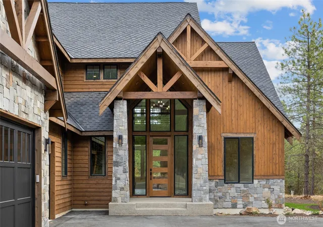 Photo 3 of Single family home for sale at 1601 Wanawish Loop, Cle Elum, WA 98922 | MLS# NWM2469584 | Listing updated on 2026-09-17
