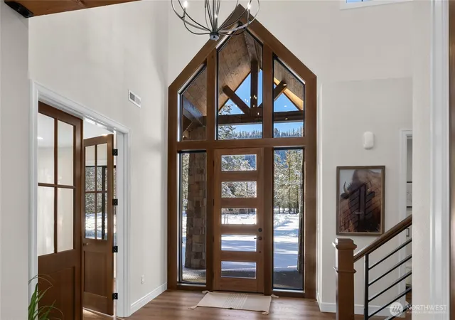 Photo 3 of Single family home for sale at 1601 Wanawish Loop, Cle Elum, WA 98922 | MLS# NWM2469584 | Listing updated on 2026-09-17