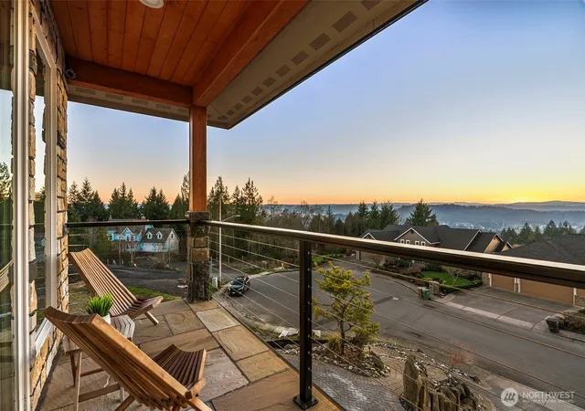 Photo 3 of Single family home for sale at 257 Curtis Dr, Longview, WA 98632 | MLS# NWM2469750 | Listing updated on 2026-09-17