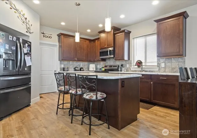 Photo 4 of Single family home for sale at 1105 E Olympia St, Othello, WA 99344 | MLS# NWM2469975 | Listing updated on 2026-09-17