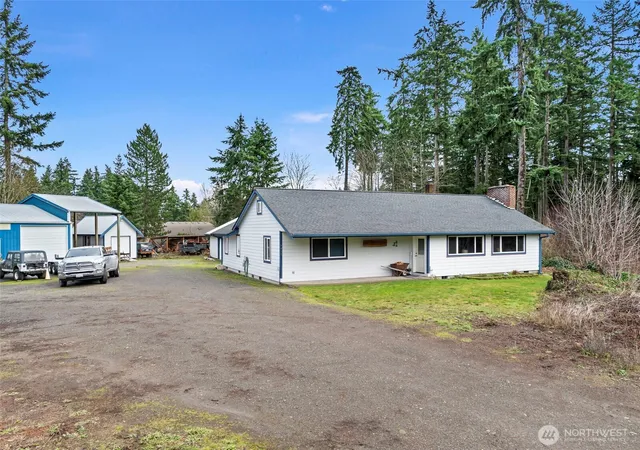 Photo 2 of Single family home for sale at 9431 Pipeline Rd E, Puyallup, WA 98371 | MLS# NWM2470007 | Listing updated on 2026-09-21