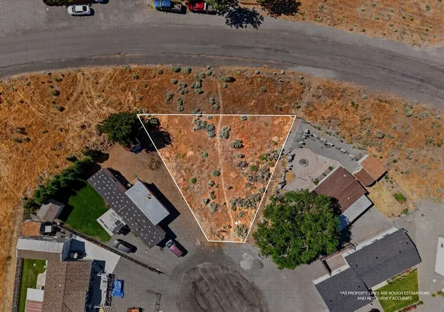Photo 1 of Land for sale at 306 Agate Ln SW, Mattawa, WA 99349 | MLS# NWM2470019 | Listing updated on 2026-09-17
