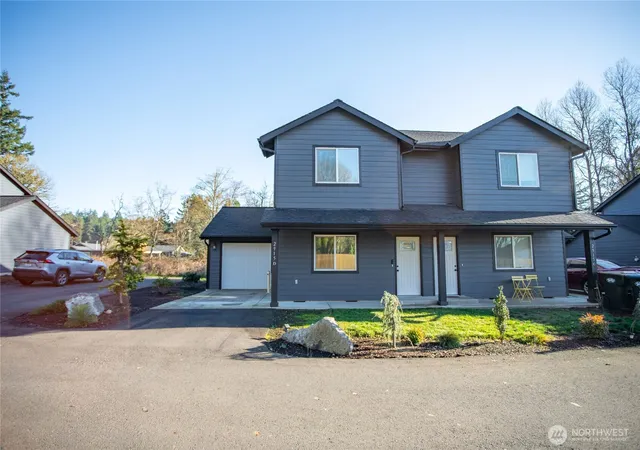 Photo 2 of Condo for sale at 2915 Jackson Hwy #D, Chehalis, WA 98532 | MLS# NWM2470499 | Listing updated on 2026-09-17