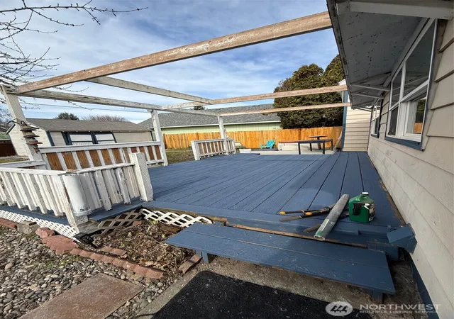Photo 3 of Single family home for sale at 321 E Oak St, Walla Walla, WA 99362 | MLS# NWM2470719 | Listing updated on 2026-09-17