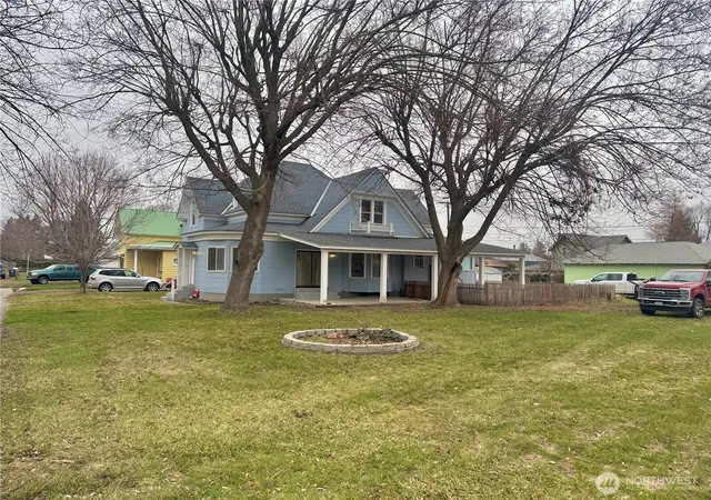 Photo 2 of Single family home for sale at 250 W 6th Street, Waitsburg, WA 99361 | MLS# NWM2470742 | Listing updated on 2026-09-17