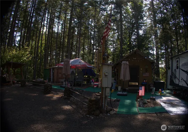 Photo 3 of Land for sale at 321 N Lakeview Dr, Hoodsport, WA 98548 | MLS# NWM2470829 | Listing updated on 2026-09-17
