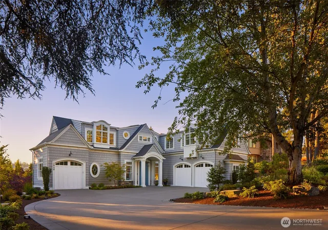 Photo 2 of Mansion for sale at 1848 77th Avenue Ne, Medina, WA 98039 | MLS# NWM2470907 | Listing updated on 2026-09-29