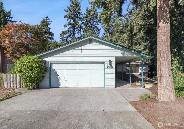 Photo 1 of Single family home for sale at 2186 Crosswoods Cir, Oak Harbor, WA 98277 | MLS# NWM2470975 | Listing updated on 2026-09-17