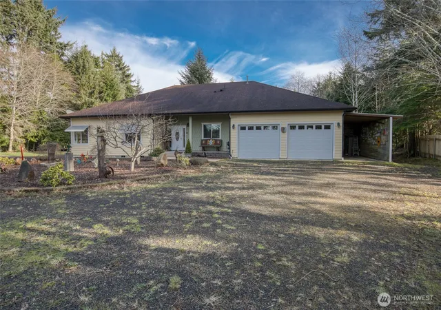 Photo 2 of Single family home for sale at 2696 State Route 109, Ocean Shores, WA 98569 | MLS# NWM2471184 | Listing updated on 2026-09-17